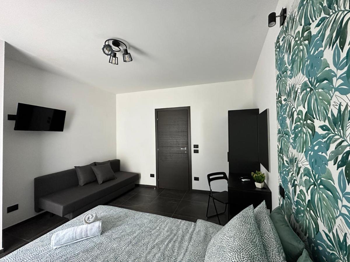 Olinad Rooms Castelbuono  Esterno foto