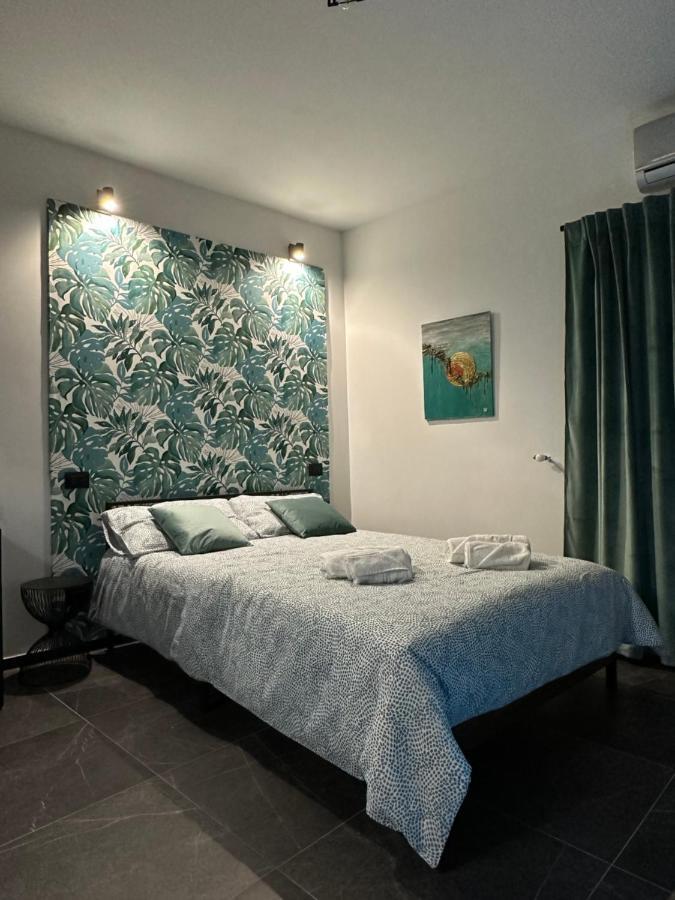 Olinad Rooms Castelbuono  Esterno foto